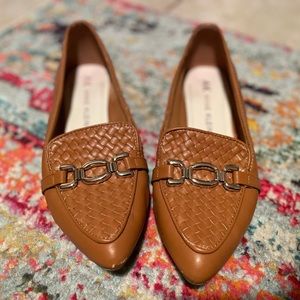 Anne Klein iflex Tan Leather Flats 8.5